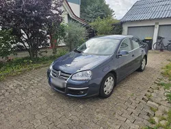 Blau Gebraucht 2006 VW Jetta Limousine | 5.000 € (Fairer Preis)