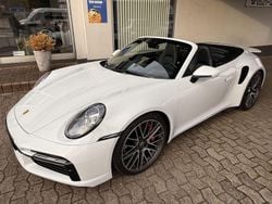 Carraweißmetallic Gebraucht 2021 Porsche 992 Cabrio | 189.500 € (Superpreis)