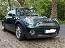 Grün Gebraucht 2009 Mini Cooper Kleinwagen | 6.499 € (Fairer Preis)