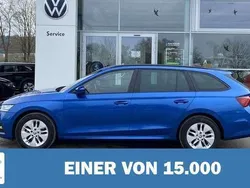 Blau metallic Gebraucht 2022 Skoda Octavia Kombi | 27.480 € (Fairer Preis)