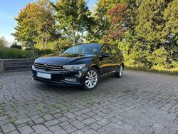 Schwarz Gebraucht 2019 VW Passat Business Kombi | 18.990 € (Fairer Preis)