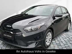 Schwarz Neu 2025 Kia Ceed Best Limousine | 24.970 € (Fairer Preis)