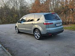 Grau Gebraucht 2008 Ford S-MAX S Van | 7.300 €