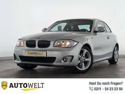 Silber Gebraucht 2013 BMW 120 Coupé Exclusive Coupé | 20.460 €