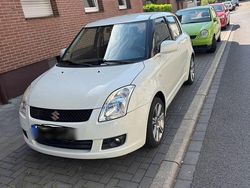 Weiß Gebraucht 2008 Suzuki Swift Kleinwagen | 3.500 € (Etwas zu teuer)