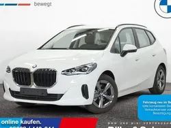 Weiß Gebraucht 2024 BMW 218 Kombi | 27.950 € (Superpreis)