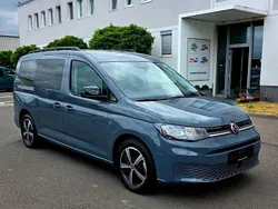 Grau Gebraucht 2023 VW Caddy Maxi Life Van / Kleinbus | 29.400 € (Fairer Preis)