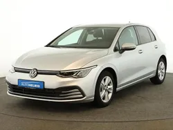 Reflexsilber metallic Gebraucht 2020 VW Golf Life SUV | 18.880 € (Fairer Preis)