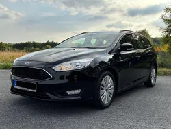 Schwarz Gebraucht 2016 Ford Focus Trend Kombi | 6.900 € (Guter Preis)