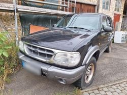 Schwarz Gebraucht 1998 Ford Explorer SUV | 2.000 € (Superpreis)
