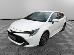 Schneeweiss Gebraucht 2021 Toyota Corolla Team Kombi | 17.890 € (Guter Preis)