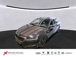 Schwarzmagic perleffekt Gebraucht 2022 Skoda Superb Style Kombi | 34.930 € (Etwas zu teuer)