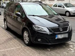 Schwarz Gebraucht 2011 Seat Alhambra Van / Kleinbus | 7.000 € (Etwas zu teuer)