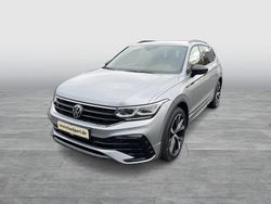 Pyrit silber metallic Gebraucht 2022 VW Tiguan Allspace R-line SUV | 33.385 € (Fairer Preis)