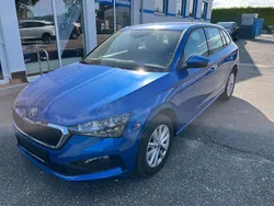 Raceblaumetallic Gebraucht 2023 Skoda Scala Style Kleinwagen | 19.990 € (Fairer Preis)