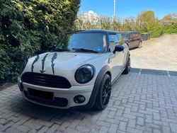 Weiß Gebraucht 2009 Mini Cooper D Kleinwagen | 5.000 € (Etwas zu teuer)