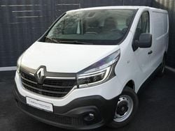 Weiß Gebraucht 2020 Renault Trafic Komfort Van / Kleinbus | 12.499 € (Guter Preis)