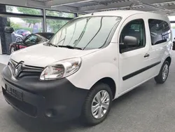 Weiss Gebraucht 2019 Renault Kangoo Van / Kleinbus | 9.990 €