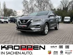 Grau Gebraucht 2020 Nissan Qashqai Tekna+ SUV | 20.950 € (Fairer Preis)