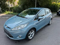 Blau Gebraucht 2009 Ford Fiesta Titanium Kleinwagen | 3.750 € (Fairer Preis)