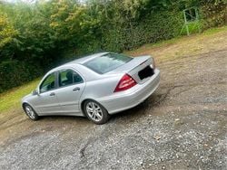 Gebraucht 2005 Mercedes C220 Limousine | 2.799 € (Fairer Preis)
