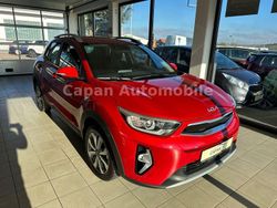 Rot Gebraucht 2023 Kia Stonic Vision SUV | 16.999 € (Guter Preis)