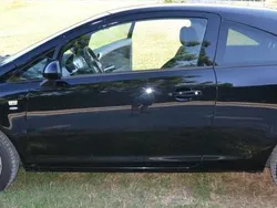 Schwarz metallic Gebraucht 2011 Opel Corsa Satellite Kleinwagen | 7.999 €