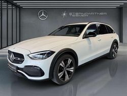 Weiß Gebraucht 2024 Mercedes C220 Avantgarde Limousine | 45.950 € (Teuer)