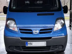 Blau Gebraucht 2009 Nissan Primastar Comfort Van / Kleinbus | 4.200 €