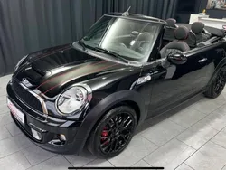 Schwarz Gebraucht 2012 Mini John Cooper Works Cabriolet Cabrio | 12.900 € (Fairer Preis)