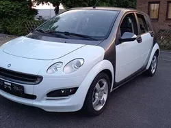 Weiß Gebraucht 2006 Smart ForFour Limousine | 1.950 € (Fairer Preis)