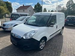Polarweiss Gebraucht 2018 Opel Combo Van / Kleinbus | 7.490 € (Fairer Preis)