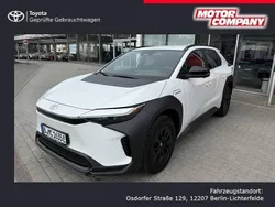Weiß Gebraucht 2024 Toyota bZ4X Comfort SUV | 43.590 €