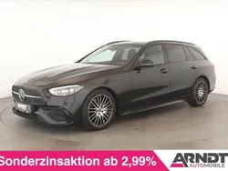 Obsidianschwarz Gebraucht 2023 Mercedes C200 AMG Limousine | 45.484 €