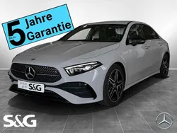 Manufaktur lack manufaktur alpin Gebraucht 2025 Mercedes A200 AMG Limousine | 46.594 €
