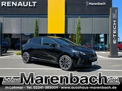 Schwarz Neu 2025 Renault Clio V Techno Limousine | 26.780 € (Etwas zu teuer)