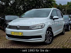 Weiß Gebraucht 2021 VW Touran Active Van / Kleinbus | 24.999 € (Guter Preis)