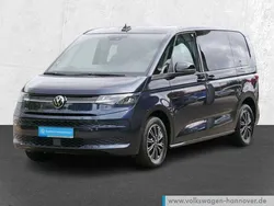 Blau Gebraucht 2022 VW Multivan Life Van / Kleinbus | 44.990 € (Guter Preis)
