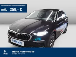 Schwarz Gebraucht 2024 Skoda Scala Selection Kleinwagen | 21.430 € (Fairer Preis)