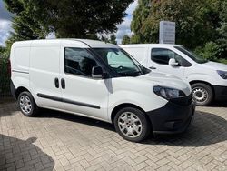 Weiß Gebraucht 2022 Fiat Doblò Van / Kleinbus | 12.900 € (Superpreis)