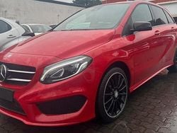 Rot Gebraucht 2017 Mercedes B220 AMG Van / Kleinbus | 12.999 € (Guter Preis)