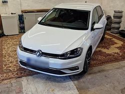 Weiß Gebraucht 2018 VW Golf Limousine | 16.500 € (Guter Preis)