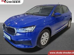 Blau Gebraucht 2024 Skoda Fabia Ambition Limousine | 19.840 € (Guter Preis)