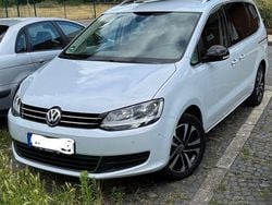 Weiß Gebraucht 2019 VW Sharan IQ Drive Van / Kleinbus | 22.400 € (Superpreis)