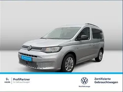 Reflexsilber metallic Gebraucht 2023 VW Caddy Life Van / Kleinbus | 29.490 € (Etwas zu teuer)