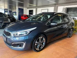 Grau Gebraucht 2016 Kia Ceed Sportswagon Kombi | 11.950 € (Fairer Preis)