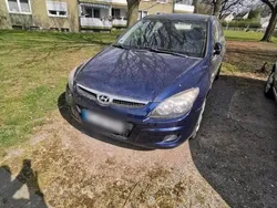 Blau Gebraucht 2009 Hyundai i30 Edition+ Limousine | 3.390 € (Fairer Preis)