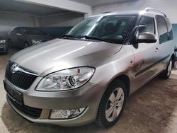 Silber Gebraucht 2014 Skoda Roomster Van / Kleinbus | 5.290 € (Fairer Preis)