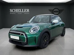 British racing green iv Gebraucht 2022 Mini Cooper SE Kleinwagen | 17.900 € (Fairer Preis)