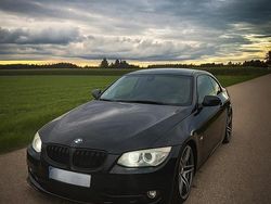 Schwarz Gebraucht 2010 BMW 325 M Performance Coupé | 7.900 € (Guter Preis)